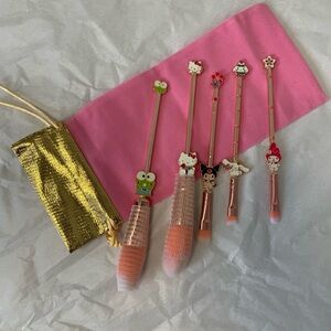 Hello Kitty Makeup Brush Set - Pink and Gold